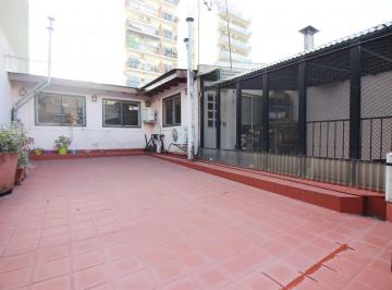Casa · 168m² · 6 Ambientes · Venta Casa 6 Ambientes con Gran Terraza Paternal