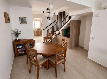 PH · 129m² · 4 Ambientes · 1 Cochera · PH 4 Amb. con Terraza y Quincho - Venta / Almagro