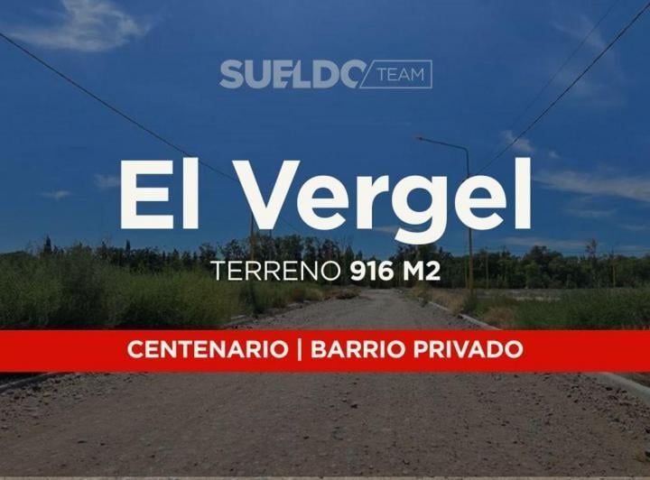 Terreno · 915m²