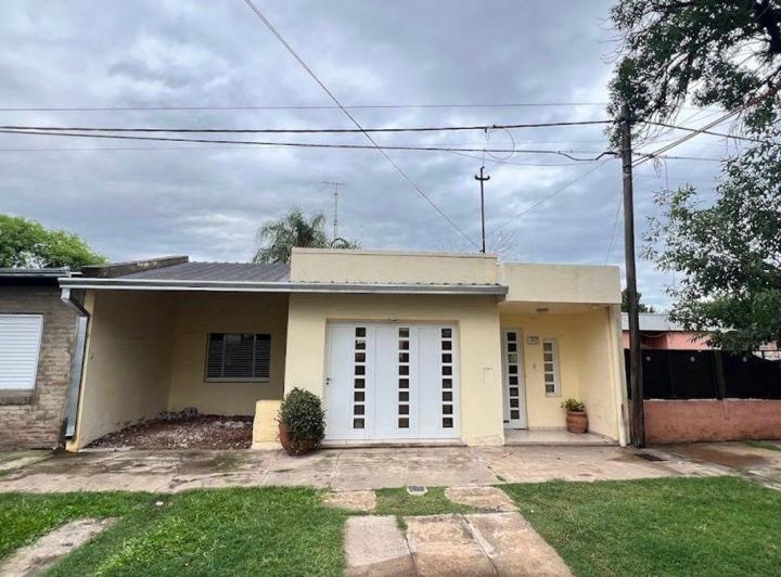 Casa · 150m² · 6 Ambientes · 1 Cochera