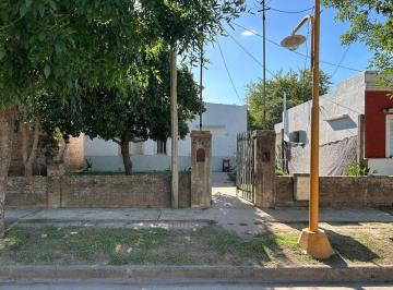 Casa · 103m² · 3 Ambientes · Venta Casa en San Carlos Sud