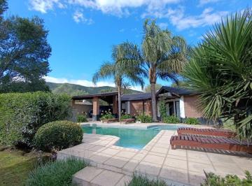 Hotel · 340m² · Cabañas en Venta Sta Rosa de Calamuchita Céntrico