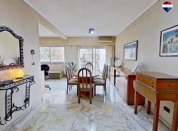 Departamento · 86m² · 4 Ambientes · Venta 4 Amb Luminoso en Flores, con Doble Balcón