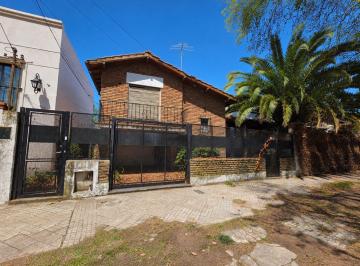 Casa · 120m² · 4 Ambientes · 1 Cochera · Venta Casa 4 Amb Lote Propio Tigre Residencial