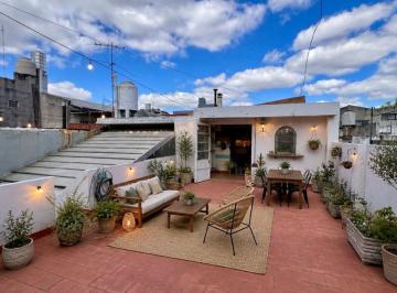 PH · 51m² · 4 Ambientes · Venta PH 4 Ambientes con Terraza y Parrilla