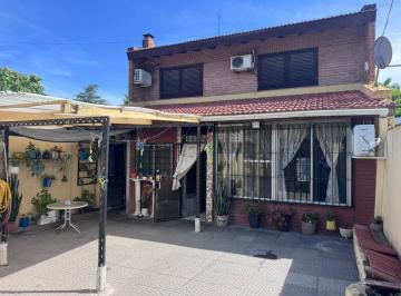 PH · 390m² · 4 Ambientes · 1 Cochera · Venta Casa 4 Ambientes Lanus