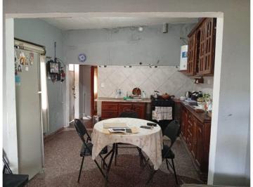 Casa · 102m² · 4 Ambientes · Venta de Casa en Merlo Norte