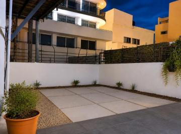 Departamento · 40m² · 2 Ambientes · 1 Cochera · Departamento Para 4 Personas en Zona Centrica con Cochera y Patio