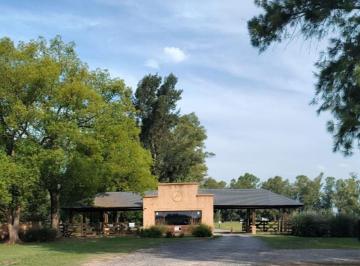 Terreno · 2106m² · Venta - Lote Club de Campo y Polo - Gral. Hornos