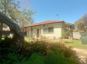 Casa · 100m² · 3 Ambientes · Venta Casa 3 Amb. Jardin y Pileta - Ranelagh Este