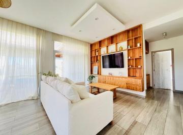 Casa · 162m² · 4 Ambientes · 2 Cocheras · Casa en Venta 4 Ambientes en Prados del Oeste