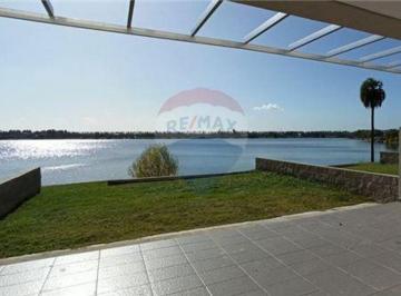 Departamento · 48m² · 2 Ambientes · 2 Cocheras · Departamento en Venta 2 Amb Jardin Agua Benavidez
