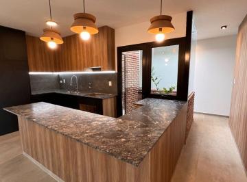 Casa · 200m² · 4 Ambientes · 2 Cocheras · Venta Casa 3 Dor Zona Sur Barrio Cerrado Estrenar