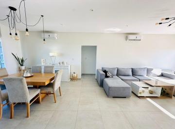 Casa · 179m² · 4 Ambientes · 1 Cochera · Casa en Venta Barrio Privado Magallanes, Hudson