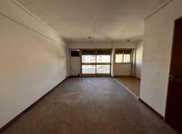 Departamento · 36m² · 1 Ambiente · Monoambiente en Venta La Plata Centro Frente 36 m²