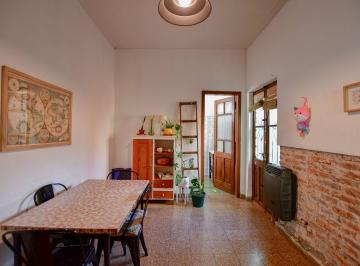 PH · 72m² · 5 Ambientes · PH en Venta La Plata 2 Dorm. y Escritorio