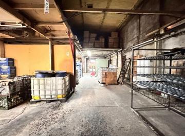 Depósito · 700m² · Venta Deposito Galpón con Vestuarios Ituzaingo