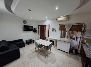 Casa · 120m² · 3 Ambientes · 2 Cocheras · Venta Casa 3 Amb J C Paz Apto Crédito + Casa a Ref