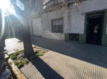 PH · 90m² · 4 Ambientes · 1 Cochera · PH Al Frente 4 Amb. Cochera, Patio. Apto Credito