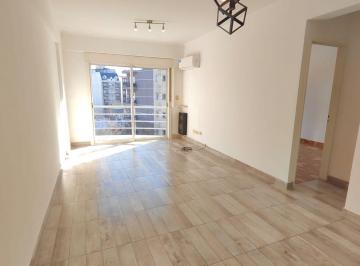 Departamento · 45m² · 2 Ambientes · Alquiler 2 Amb. Excelente Ubicacion