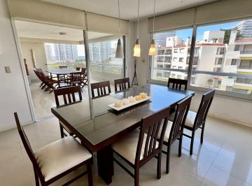 Departamento · 130m² · 6 Ambientes · 2 Cocheras · Apartamento en Venta 4 Dorm. con Parrillero