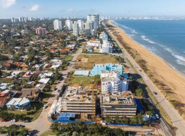 Departamento · 49m² · 2 Ambientes · Apartamento en Venta 1 Dormitorio en Playa Mansa