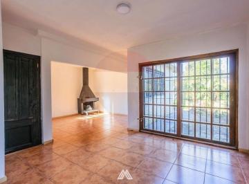 Casa · 135m² · 6 Ambientes · 2 Cocheras · Alquiler Casa 4 Dorm. Gge en Lagomar Sur