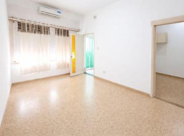 PH · 44m² · 2 Ambientes · PH 2 Ambientes en Alquiler San Justo