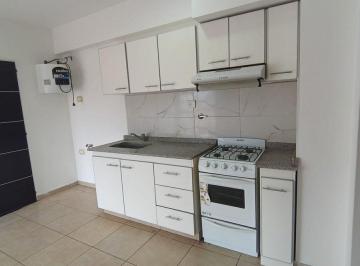 Departamento · 32m² · 2 Ambientes · Venta Hermoso Depto. 2 Amb. C/balcon m. Coronado