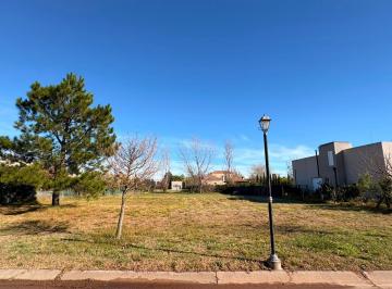 Terreno · 1192m² · Terreno en Trisquelia Club Golf, General Pico