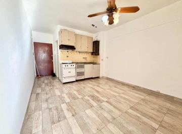 Departamento · 28m² · 1 Ambiente · Venta Monoamb Dividido Balcón Frente - Saenz Peña