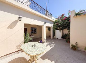 Casa · 257m² · 7 Ambientes · 1 Cochera · Casa en Venta en Pergamino en Zona Centrica