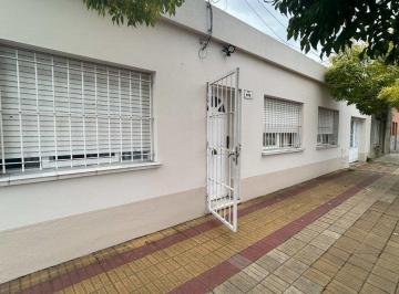 Casa · 117m² · 4 Ambientes · 1 Cochera · Casa en Venta en Pergamino