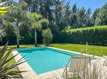 Casa · 210m² · 5 Ambientes · 4 Cocheras · Venta Casa San Isidro Labrador Villanueva Tigre