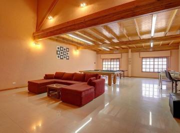 Casa · 495m² · 7 Ambientes · 2 Cocheras · Venta Casa 7 Amb. Villa Santa Rita Pileta + Cocheras