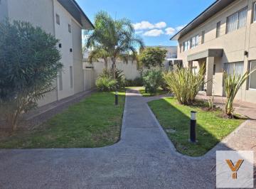 Departamento · 115m² · 4 Ambientes · 1 Cochera · Dúplex en Venta - 3 Dorm. 3 Baños 1 Cochera - 120 m² - Morón