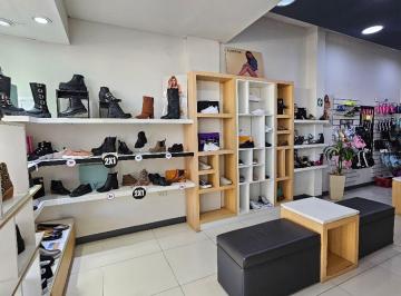 Fondo de comercio · 165m² · Fondo de Comercio de Calzados en Venta