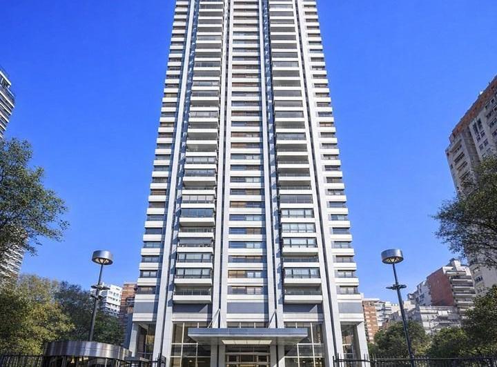 Departamento · 630m² · 8 Ambientes · 4 Cocheras