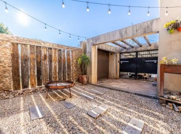 Casa · 226m² · 5 Ambientes · 2 Cocheras · Casa 5 Amb. Venta en Tigre, Rapida Salida a Acceso