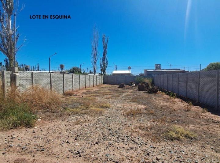 Terreno · 264m²