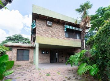 Casa · 130m² · 4 Ambientes · 1 Cochera · Casa Venta Ituzaingo 4 Ambientes Apto Credito