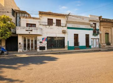 Casa · 285m² · 7 Ambientes · Se Vende Casa a Restaurar en Pleno Centro 211 m²
