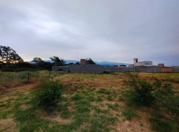 Terreno · 800m² · Se Venden 2 Terrenos, Loteo Vecino Al Country