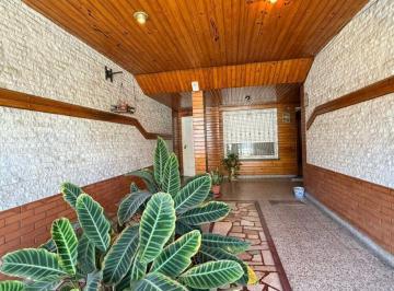 Terreno · 100m² · Casa Lote Propio en Venta con Cochera Lanús Oeste