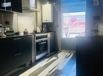 PH · 180m² · 4 Ambientes · Venta PH en 2 Plantas Villa Lugano