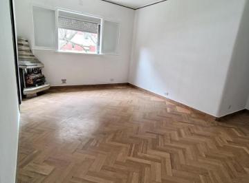 Departamento · 70m² · 4 Ambientes · Venta Departamento 4 Ambientes Muy Luminoso