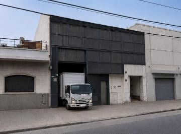 Depósito · 1200m² · Depósito en Alquiler en Flores, Capital Federal, Buenos Aires