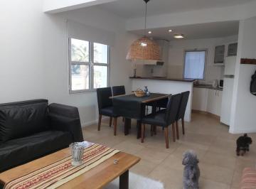 Departamento · 55m² · 2 Ambientes · Departamento en Alquiler Anual en Barrio Septiembre Amoblado y Equipado