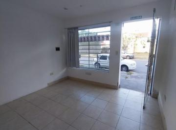 Local comercial · 45m² · 2 Ambientes · Alquiler de Local Comercial en Roque Sáenz Peña, Salta Capital