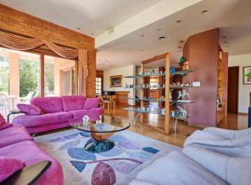 Casa · 520m² · 5 Ambientes · 2 Cocheras · Venta Casa 5 Ambientes Tigre Club de Campo Hacoaj Ubicada Sobre un Lote y Medio